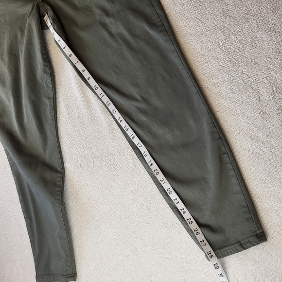 M Jeans by Maurices High Rise Women's Size XL Reg Olive Green Skinny - Picture 6 of 8